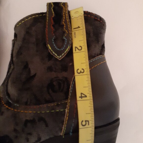 L' Artiste Country Pop Velvet and Leather Booties - Picture 14 of 16